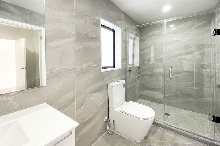 Photo of property in 15f Parkinson Avenue, Wesley, Auckland, 1041