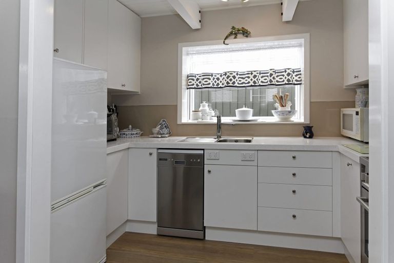 Photo of property in 1/108 Office Road, Merivale, Christchurch, 8014