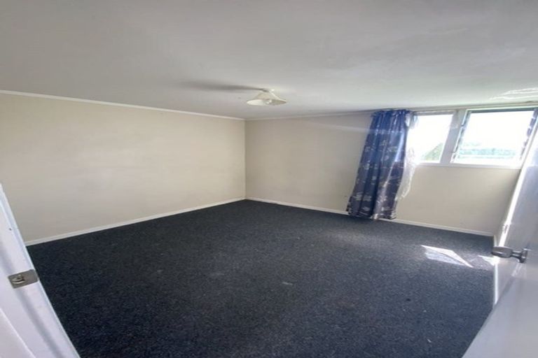 Photo of property in 5 Ixia Place, Wiri, Auckland, 2104