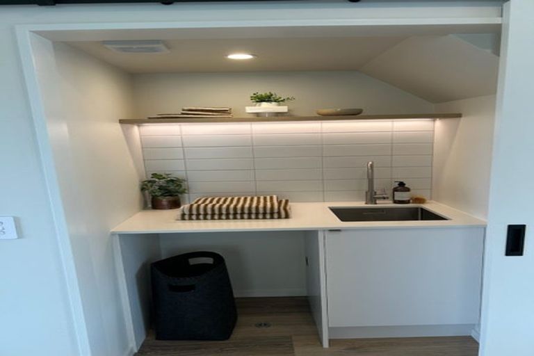 Photo of property in 3/24 Vincent Street, Waterloo, Lower Hutt, 5011