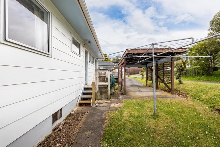 Photo of property in 1/6 Waterloo Place, Westown, New Plymouth, 4310
