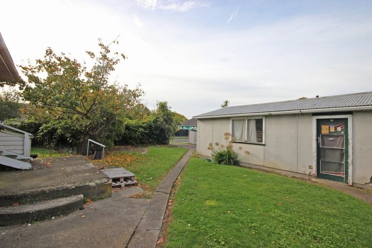 Photo of property in 11 Seddon Street, Takaro, Palmerston North, 4412
