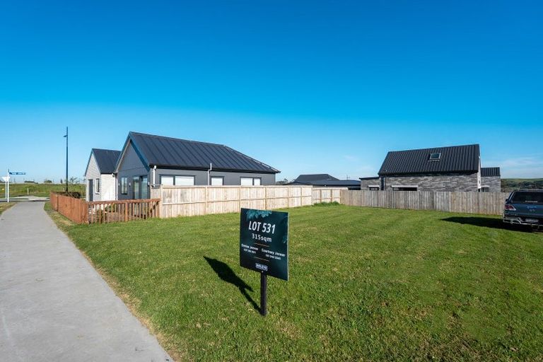 Photo of property in 4 Kobe Street, Karaka, 2580