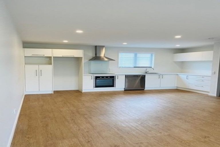 Photo of property in 4/45 Heywood Terrace, Richmond, Christchurch, 8013