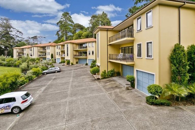 Photo of property in 13/7 The Avenue, Albany, Auckland, 0632