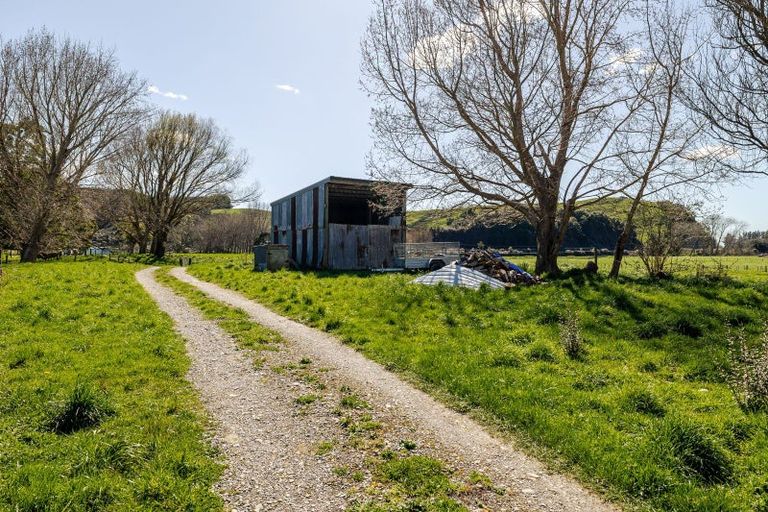 Photo of property in 180 Pukemiku Road, Mangamutu, Pahiatua, 4983