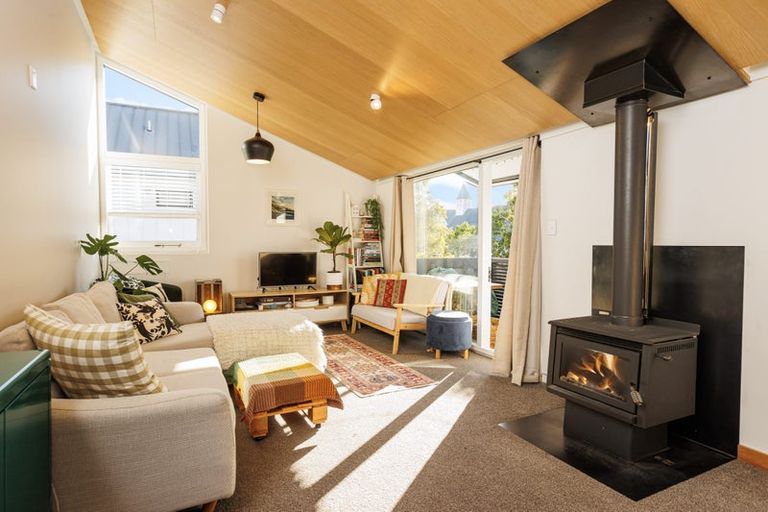 Photo of property in 2/63 Papanui Road, Merivale, Christchurch, 8014