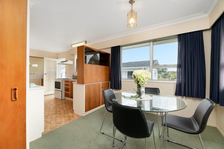 Photo of property in 2/42 Matua Road, Matua, Tauranga, 3110