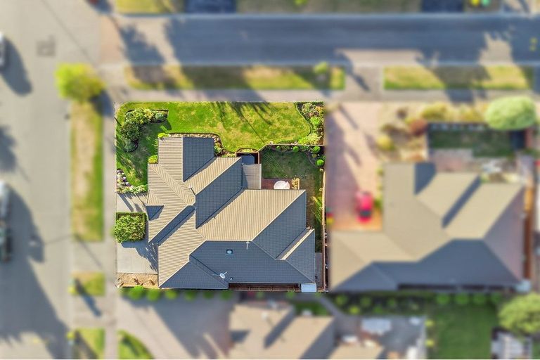 Photo of property in 52 Bibiana Street, Aidanfield, Christchurch, 8025