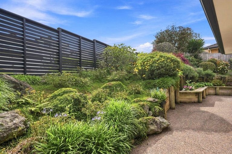 Photo of property in 2 Flavell Drive, Orewa, 0931