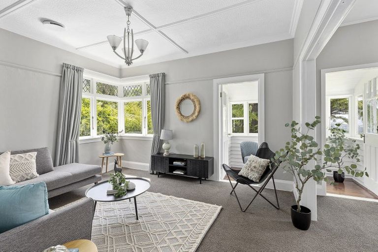 Photo of property in 79a Mills Road, Brooklyn, Wellington, 6021