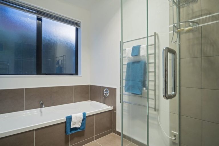 Photo of property in 24 Hawkridge Heights, Bethlehem, Tauranga, 3110