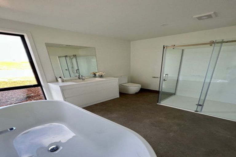 Photo of property in 79 Omahina Street, Raglan, 3225