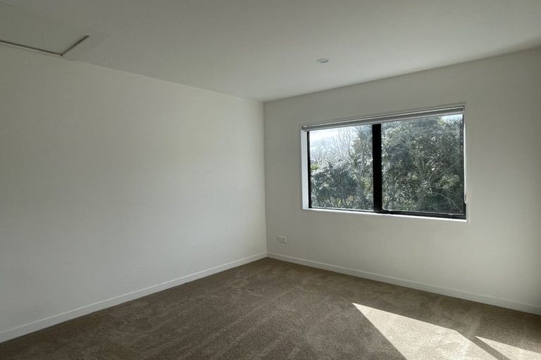 Photo of property in 59a Cedar Heights Avenue, Massey, Auckland, 0614