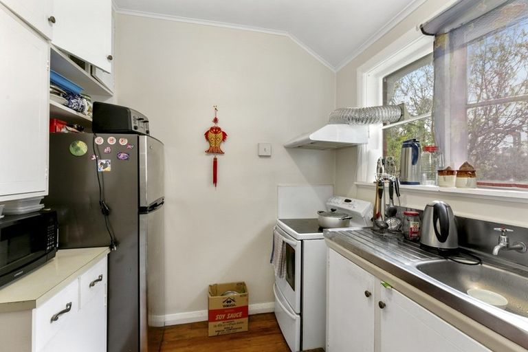 Photo of property in 188 Cambridge Terrace, Naenae, Lower Hutt, 5011