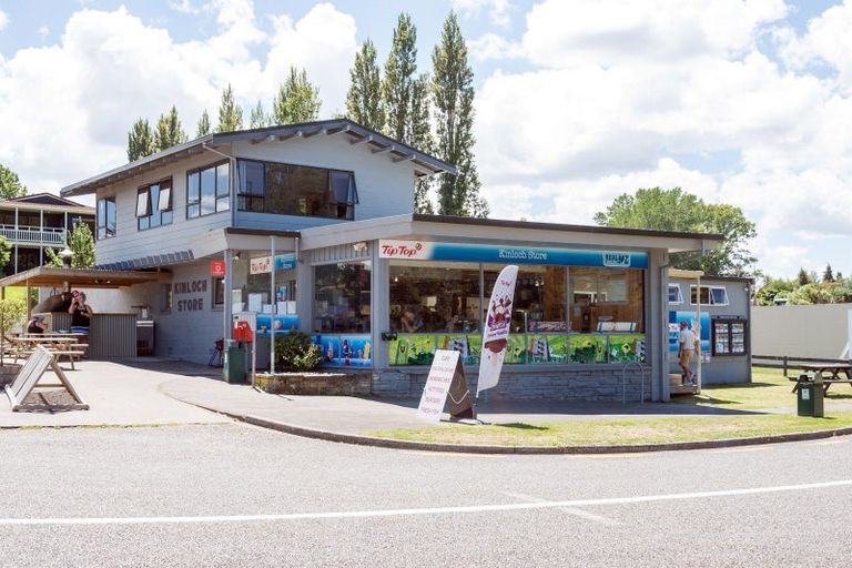 Photo of property in 4a Oakdale Drive, Kinloch, Taupo, 3377