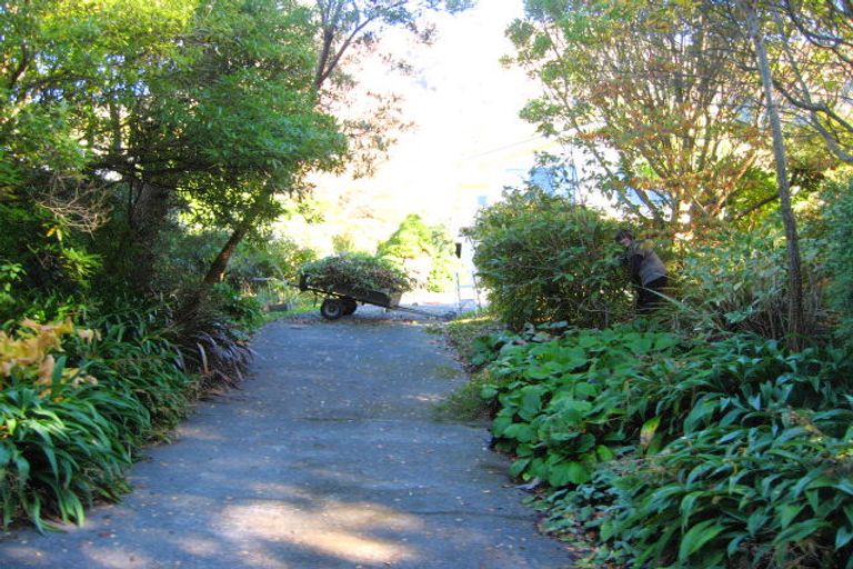 Photo of property in 25 Zephyr Terrace, Governors Bay, Lyttelton, 8971