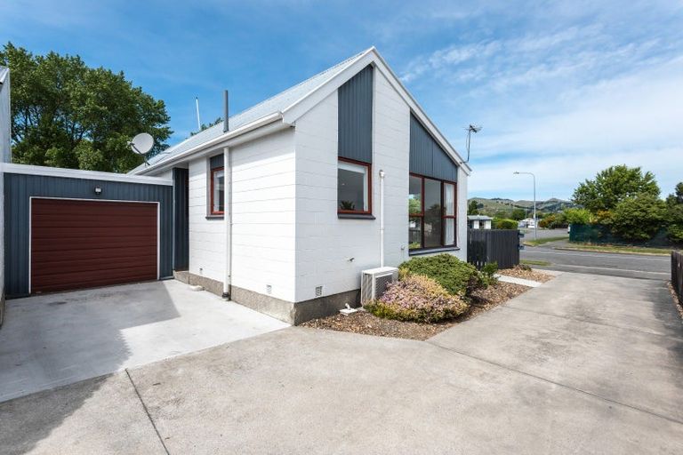 Photo of property in 1/54 Arran Crescent, Woolston, Christchurch, 8062