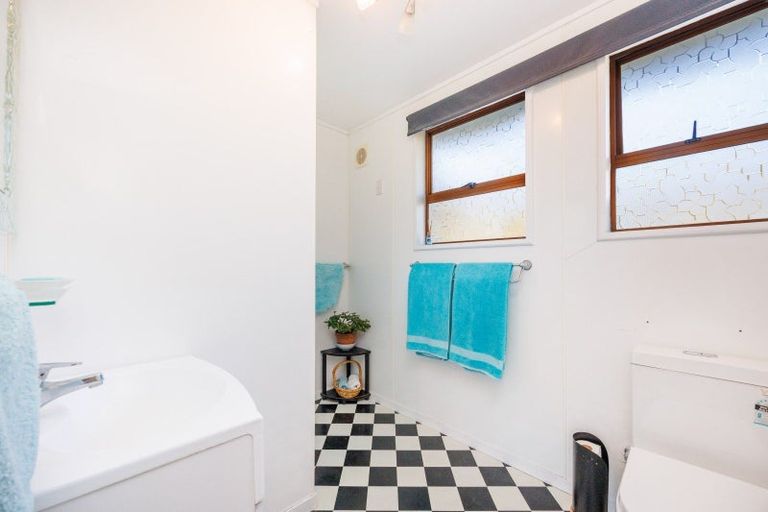 Photo of property in 17a Victoria Street, Foxton, 4814