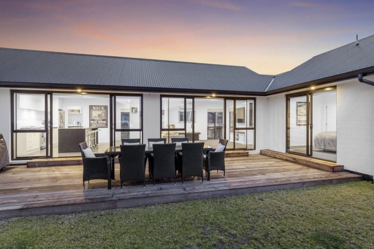 Photo of property in 11 Farrier Street, Papamoa, 3118