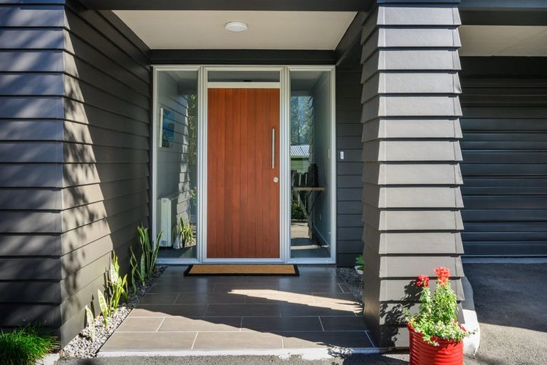 Photo of property in 1 Kensington Mews, Hokowhitu, Palmerston North, 4410