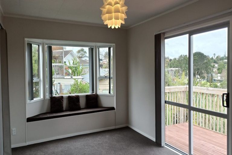 Photo of property in 54 Alabaster Drive, Papatoetoe, Auckland, 2025
