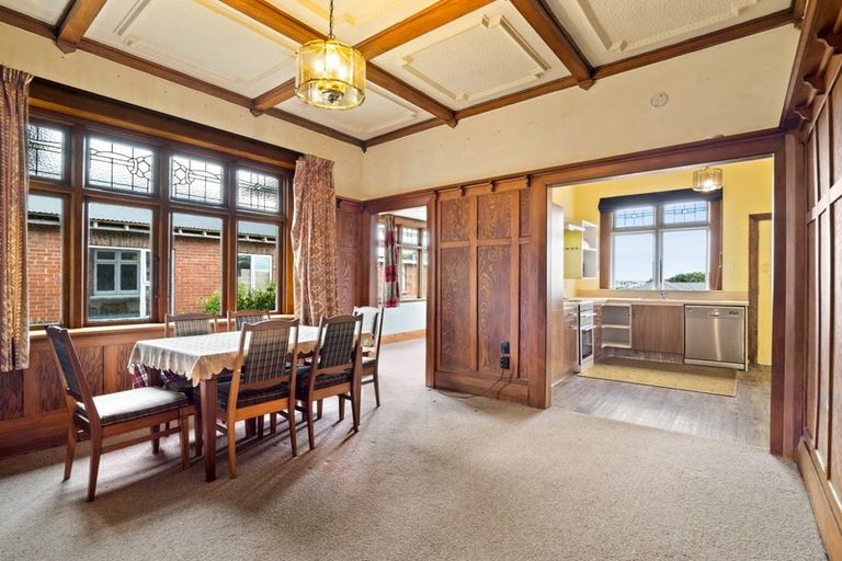 Photo of property in 141 South Road, Caversham, Dunedin, 9012