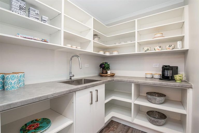 Photo of property in 5 Don Mackinnon Way, Hunua, 2583