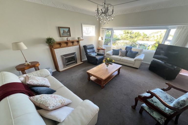 Photo of property in 8 Raumati Terrace, Khandallah, Wellington, 6035
