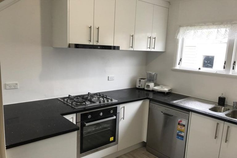 Photo of property in 66a Arimu Road, Papakura, 2110