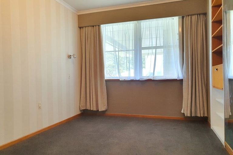 Photo of property in 12 Rimu Street, Naenae, Lower Hutt, 5011