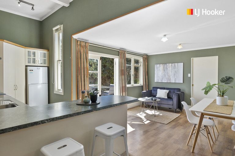 Photo of property in 9 Queens Drive, Saint Kilda, Dunedin, 9012