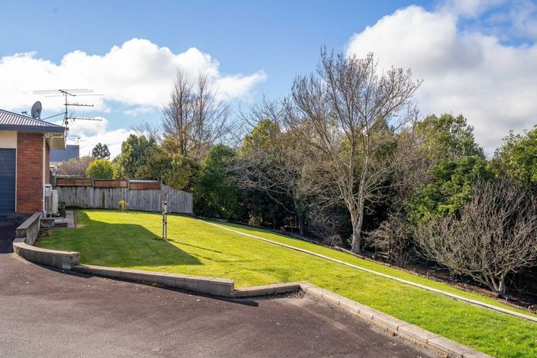 Photo of property in 30 Cody Crescent, Lansdowne, Masterton, 5810