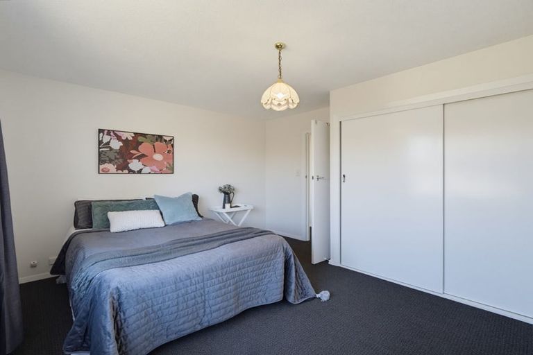 Photo of property in Birchdale Courts, 11/69a Yaldhurst Road, Sockburn, Christchurch, 8042