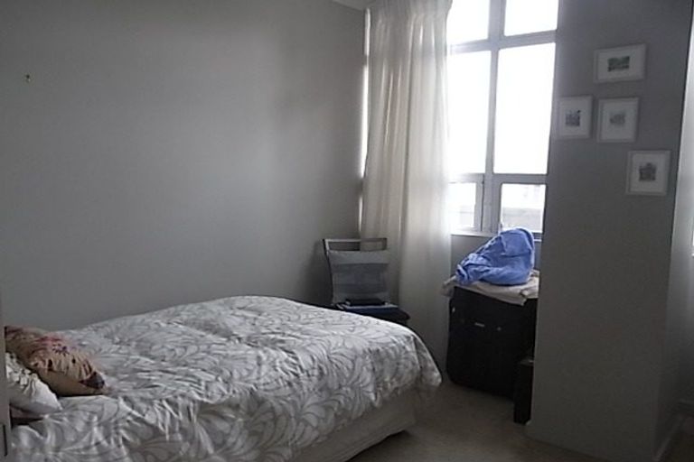 Photo of property in Mclean Towers, 2h/3 Shakespeare Road, Napier South, Napier, 4110
