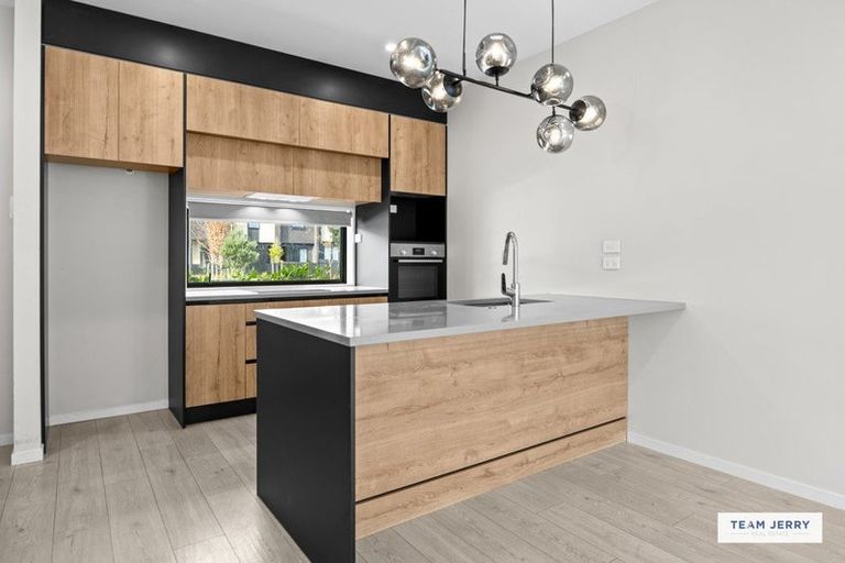 Photo of property in 60 Wallace Road, Hobsonville, Auckland, 0616
