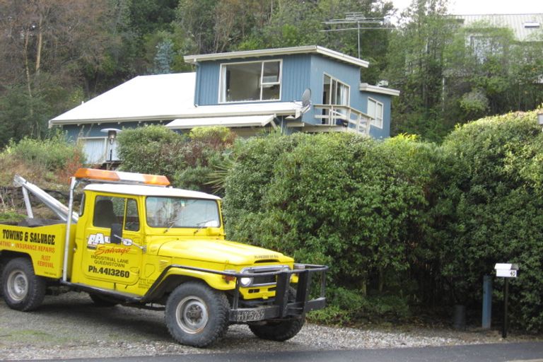 Photo of property in 40 Arawata Terrace, Sunshine Bay, Queenstown, 9300