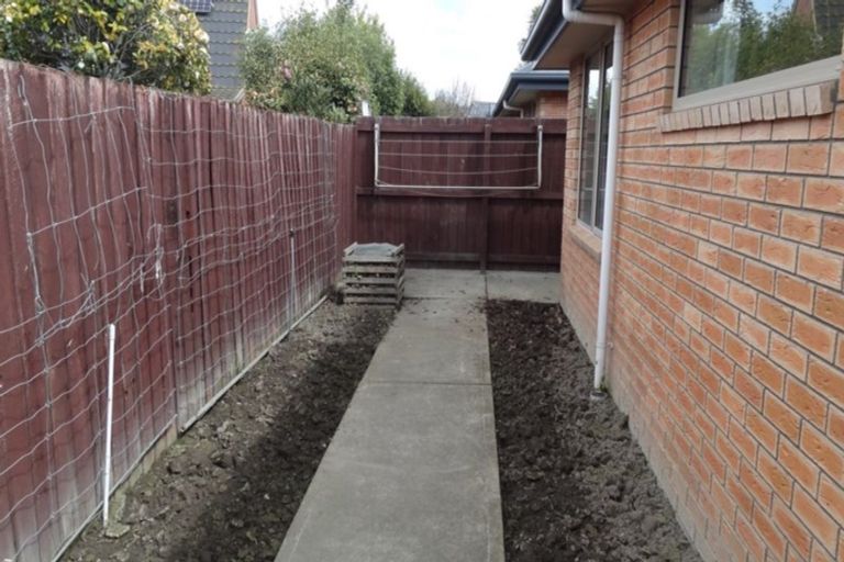 Photo of property in 2/1 Blairdon Place, Bishopdale, Christchurch, 8053