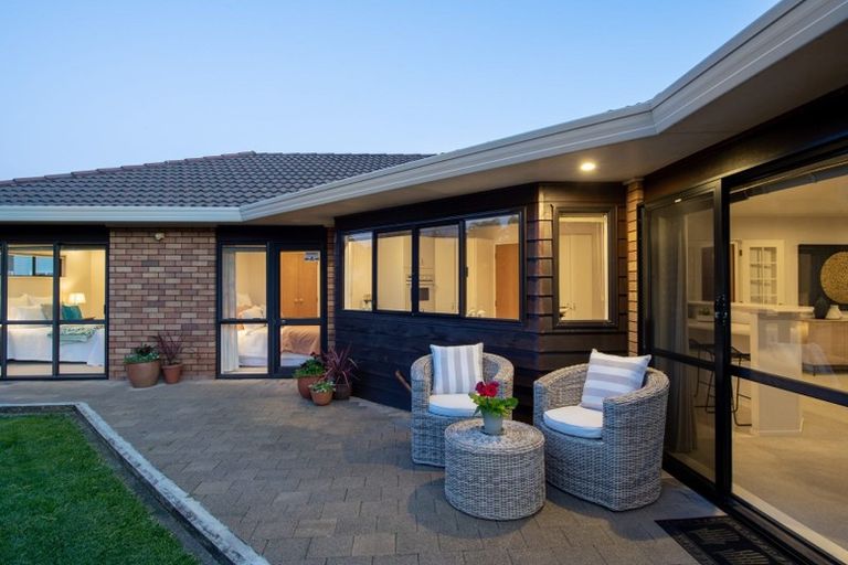 Photo of property in 4/12 Stratford Avenue, Milford, Auckland, 0620