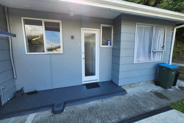 Photo of property in 80c Airlie Road, Plimmerton, Porirua, 5026