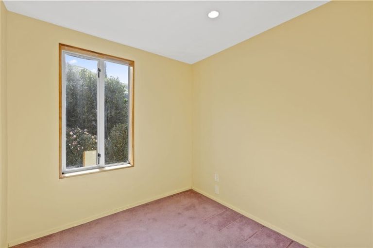 Photo of property in 11 Kaikomako Place, Cass Bay, Lyttelton, 8082
