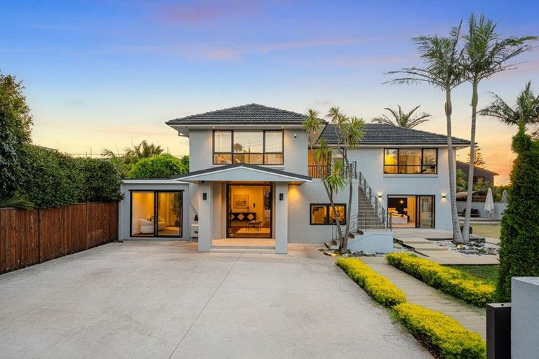 Photo of property in 1a Morrow Avenue, Bucklands Beach, Auckland, 2012