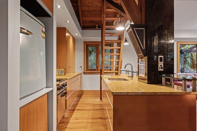 Photo of property in 100 Bachelors Road, Little River, 7591