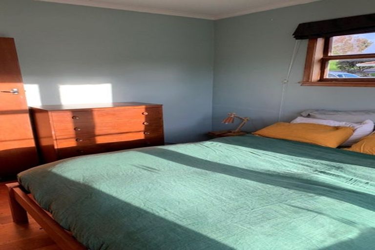 Photo of property in 63 Ranui Terrace, Tawa, Wellington, 5028