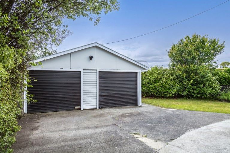 Photo of property in 10 Philip Street, Carterton, 5713