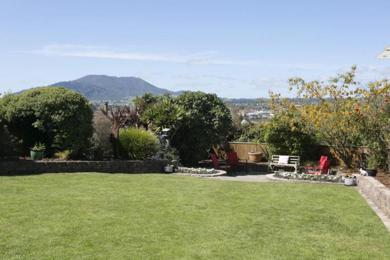 Photo of property in 77 Acacia Bay Road, Nukuhau, Taupo, 3330