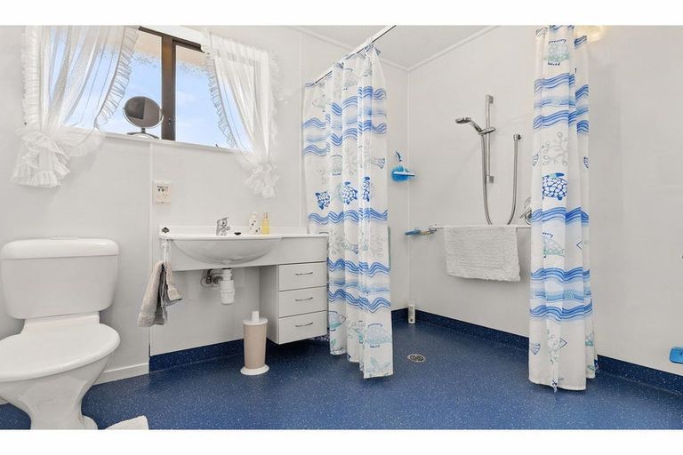 Photo of property in 2/4 Limburg Lane, Spreydon, Christchurch, 8024