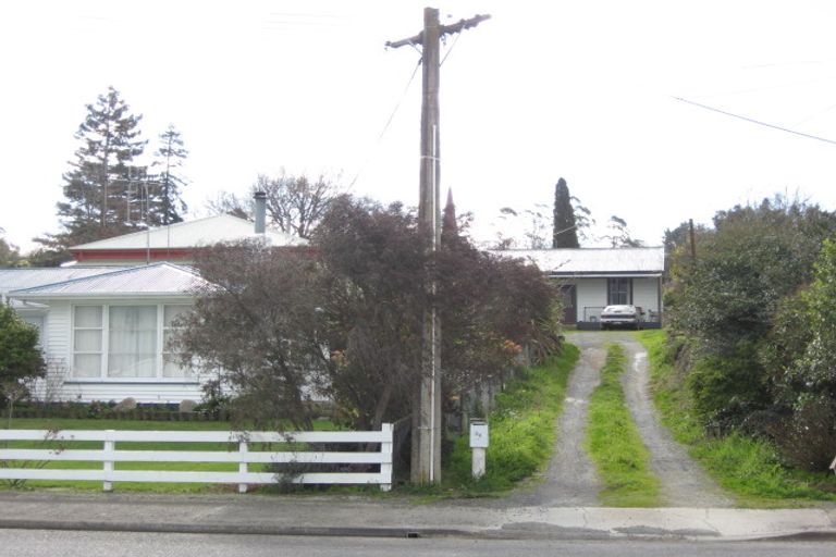 Photo of property in 38 Waverley Street, Waipawa, 4210