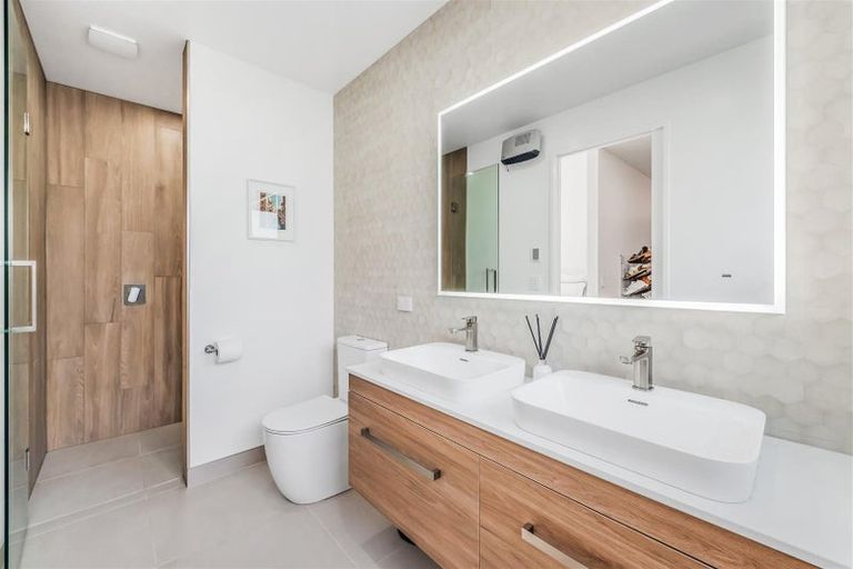 Photo of property in 10 Kinnerton Lane, Casebrook, Christchurch, 8051