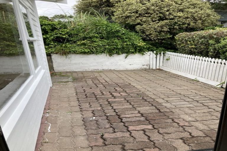 Photo of property in 6/21 Dee Street, Island Bay, Wellington, 6022